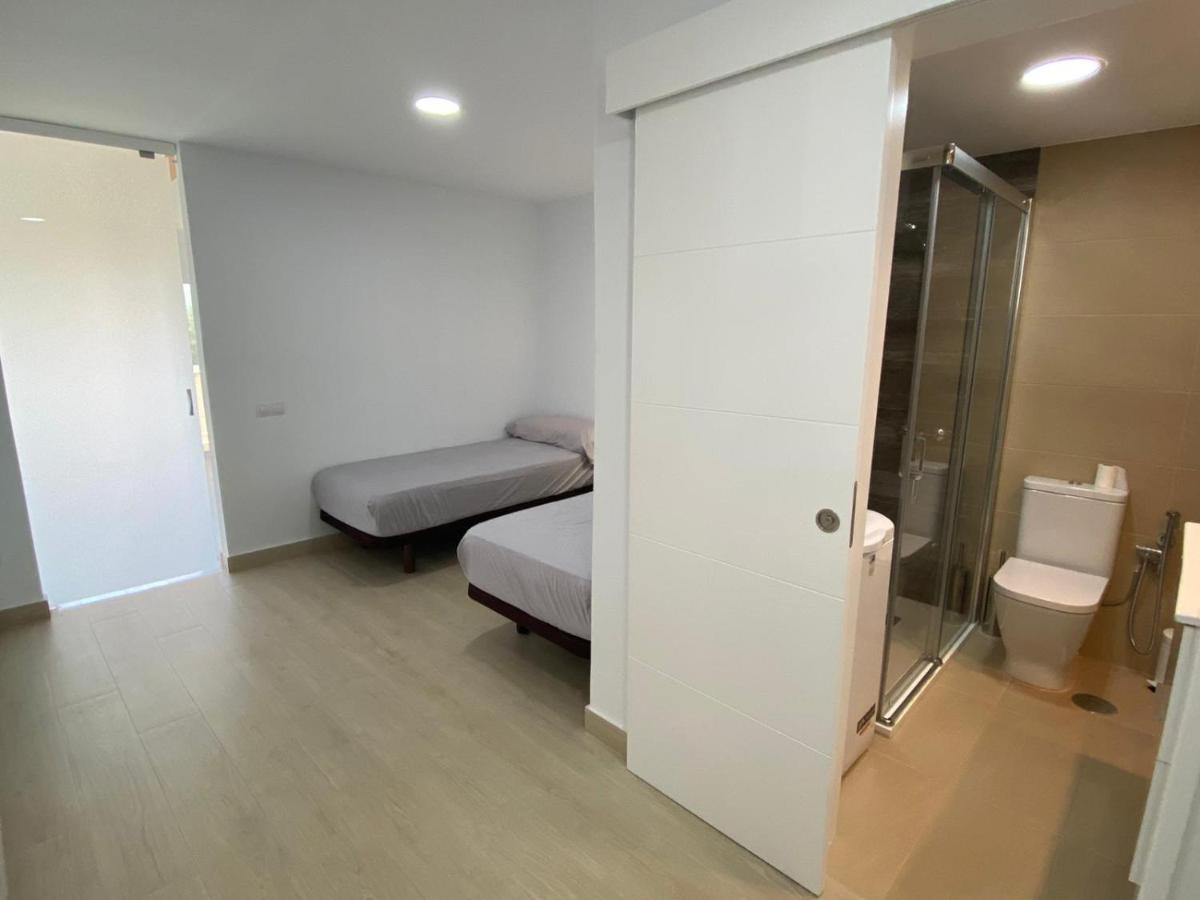 White And Quiet! Modern Apartment In San Agustin San Bartolome Bagian luar foto