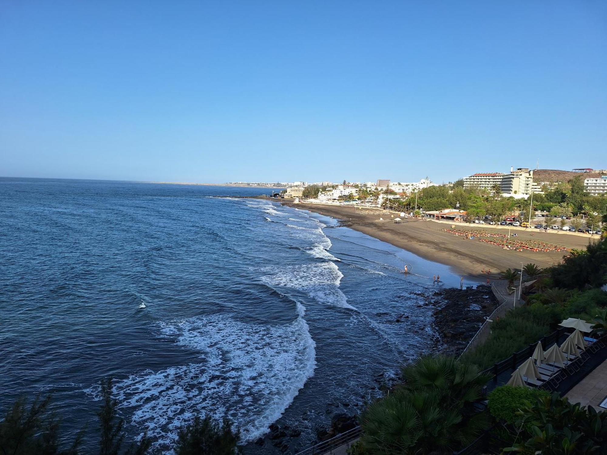 White And Quiet! Modern Apartment In San Agustin San Bartolome Bagian luar foto